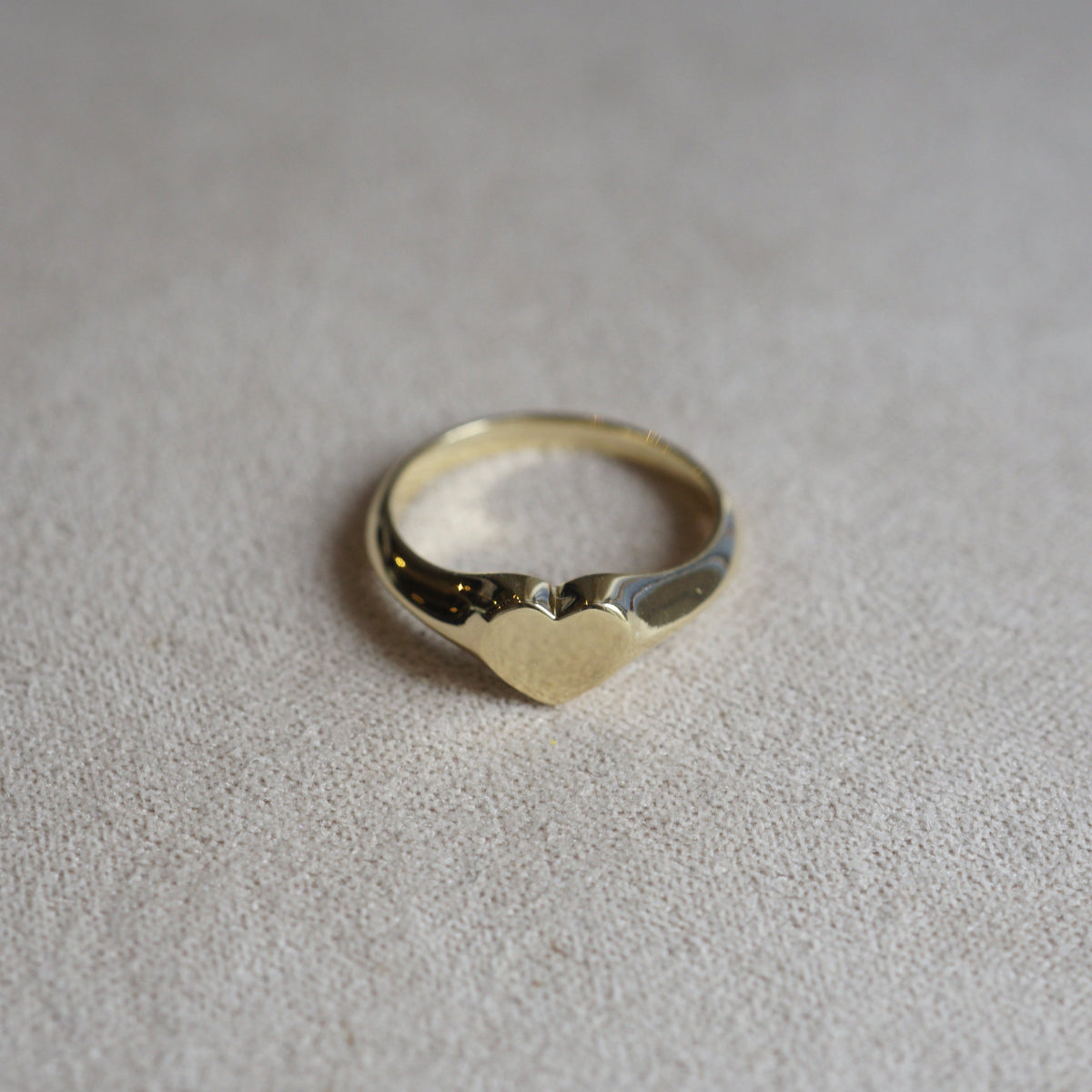 Bonfire Heart Pinky Signet Ring – SOAMI