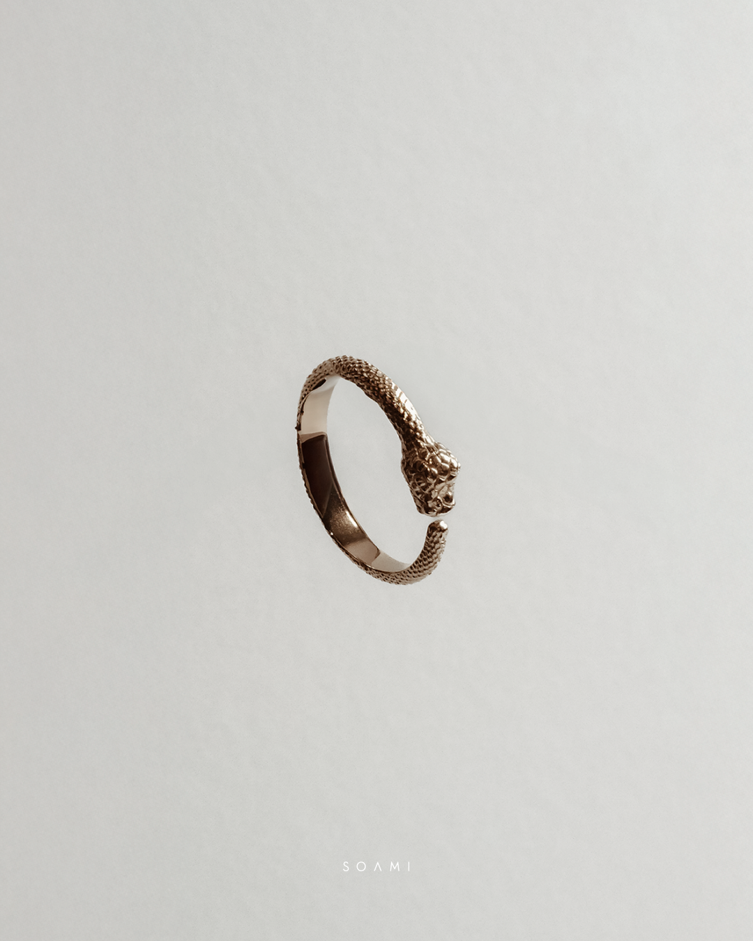 The Ouroboros Serpent Ring – SOAMI