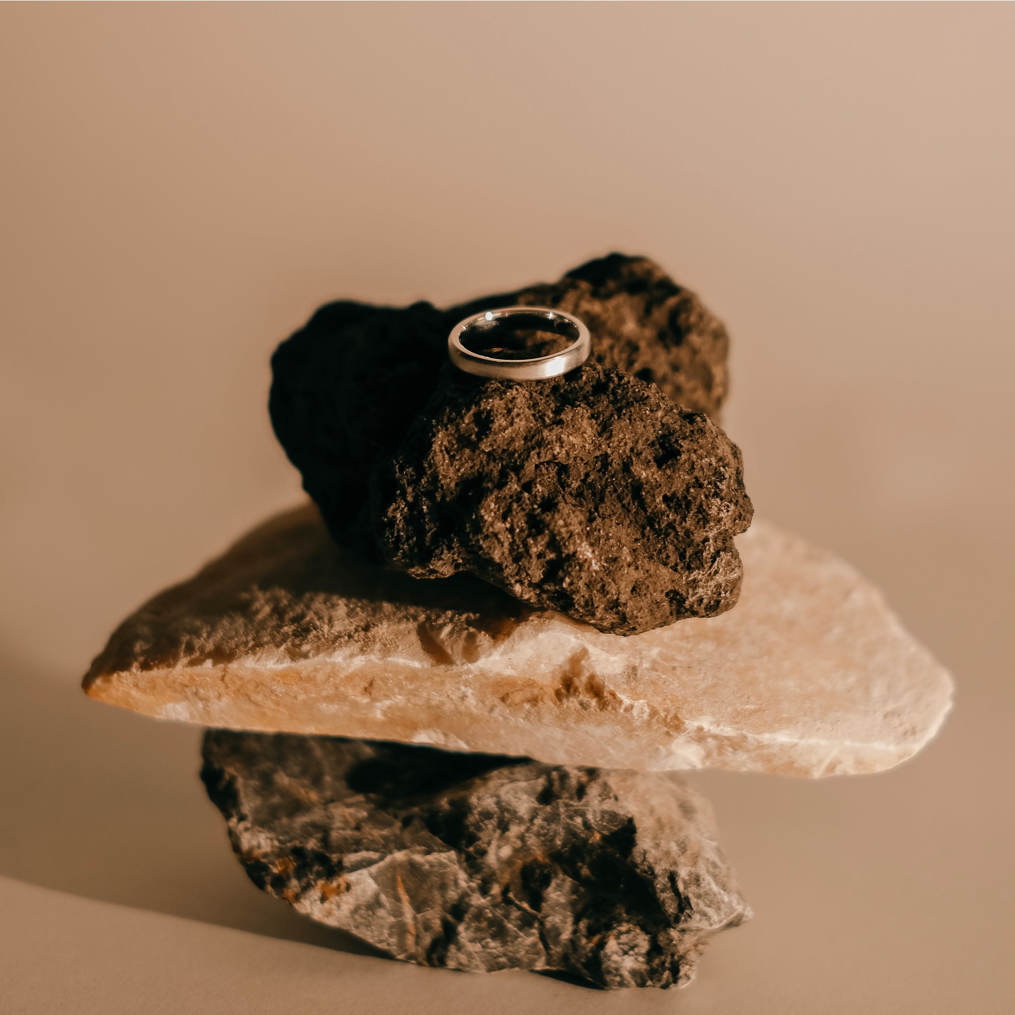 Veilring VEIL CLASSIC BEVELLED RING (SOLID STERLING SILVER) – SOAMI