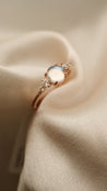 0.94CT MOONSTONE CABOCHON WITH 4 TTLB DIAMOND ROSE GOLD RING